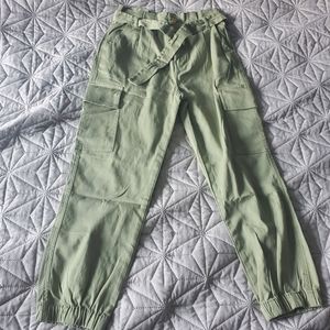 Green cargo pants